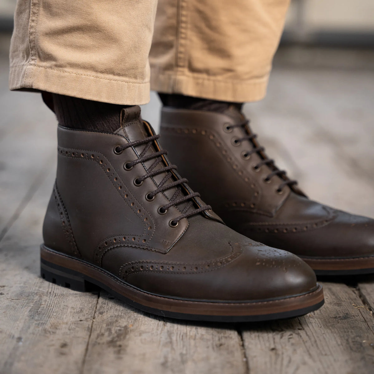 BAYLEY // BROWN DISTRESSED-Men's Boots | LANX Proper Men's Shoes