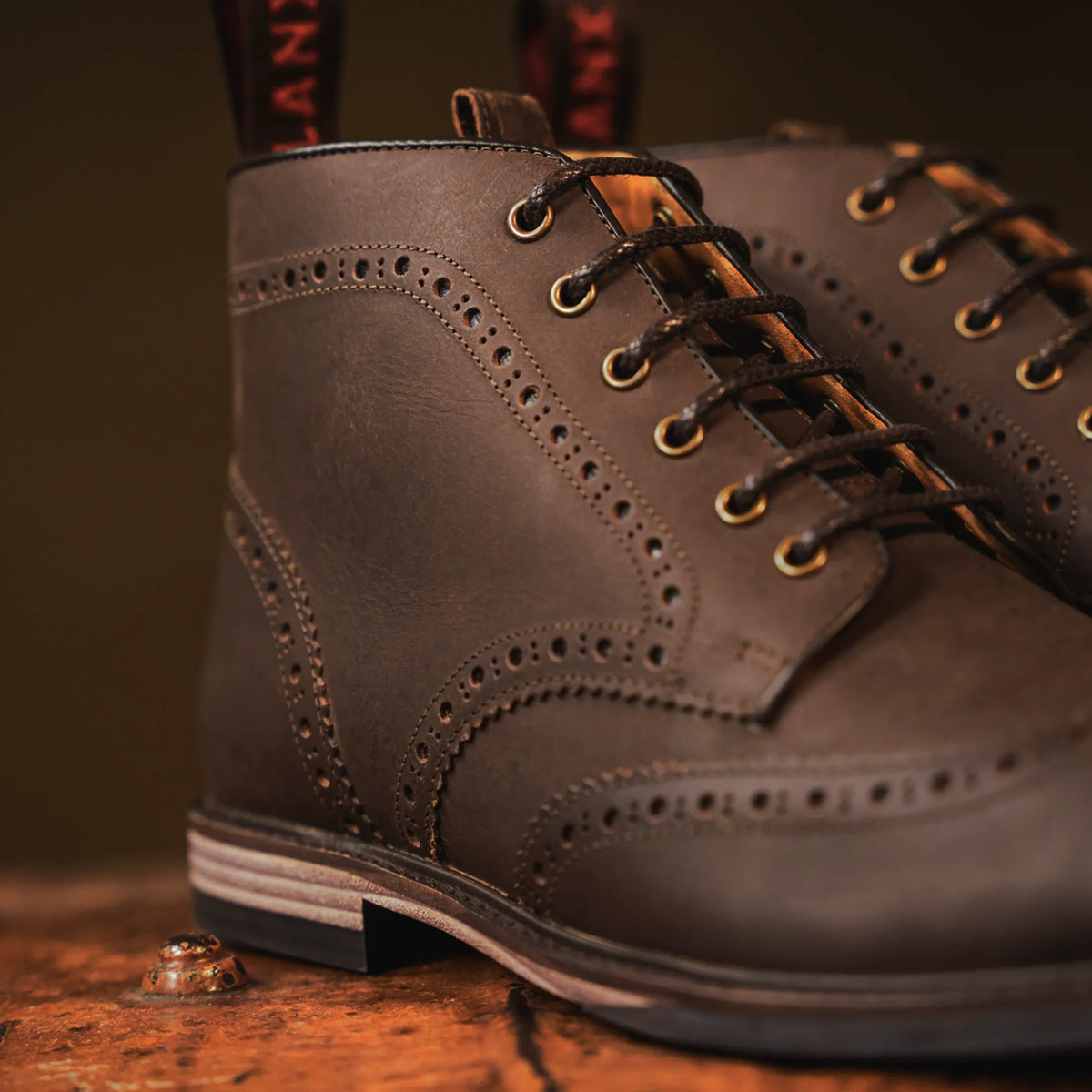 BAYLEY // BROWN DISTRESSED-Men's Boots