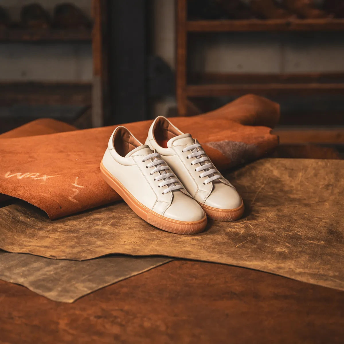 CHEADLE / OFF-WHITE-Women’s Casual