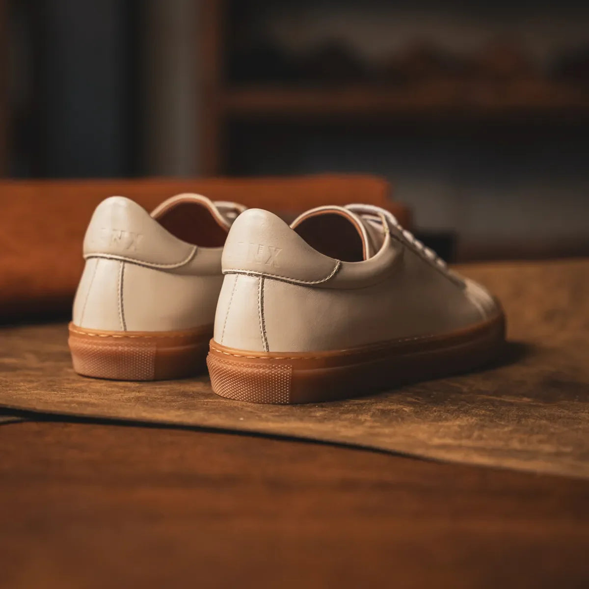 CHEADLE / OFF-WHITE-Women’s Casual