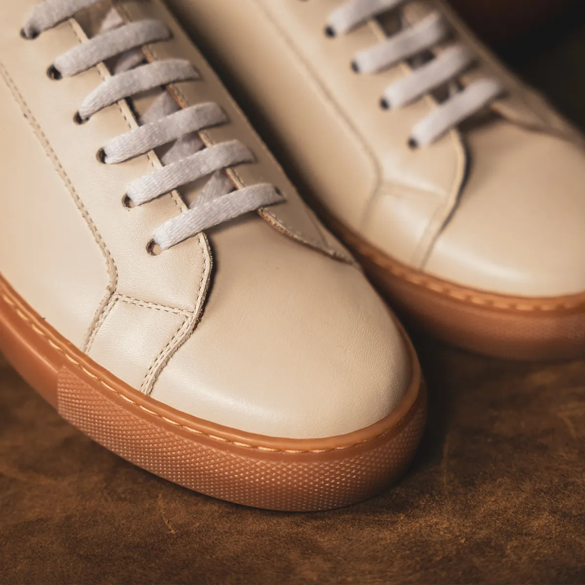 CHEADLE / OFF-WHITE-Women’s Casual