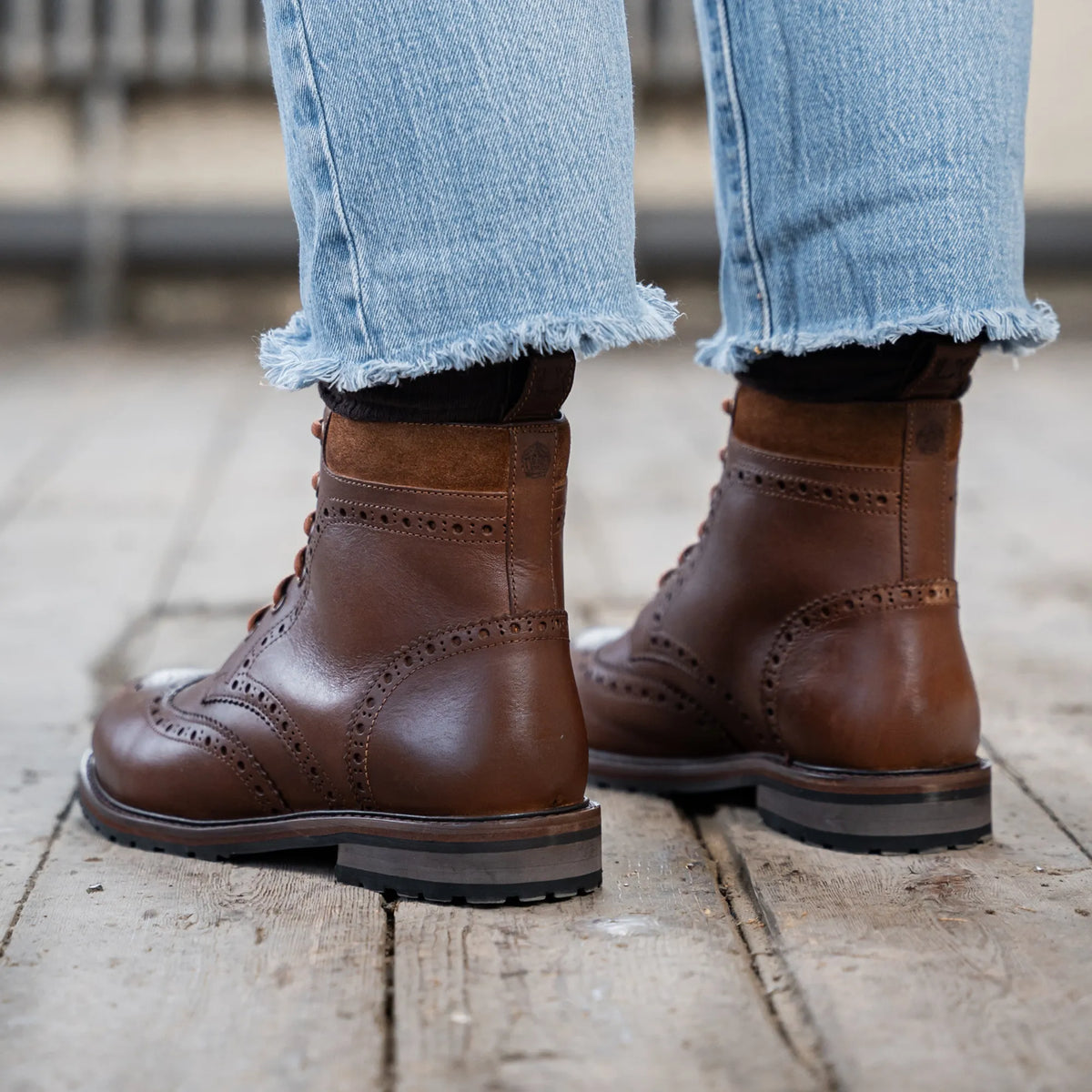 CHIPPING / CONKER DISTRESSED-Women’s Boots | LANX Proper Men's Shoes
