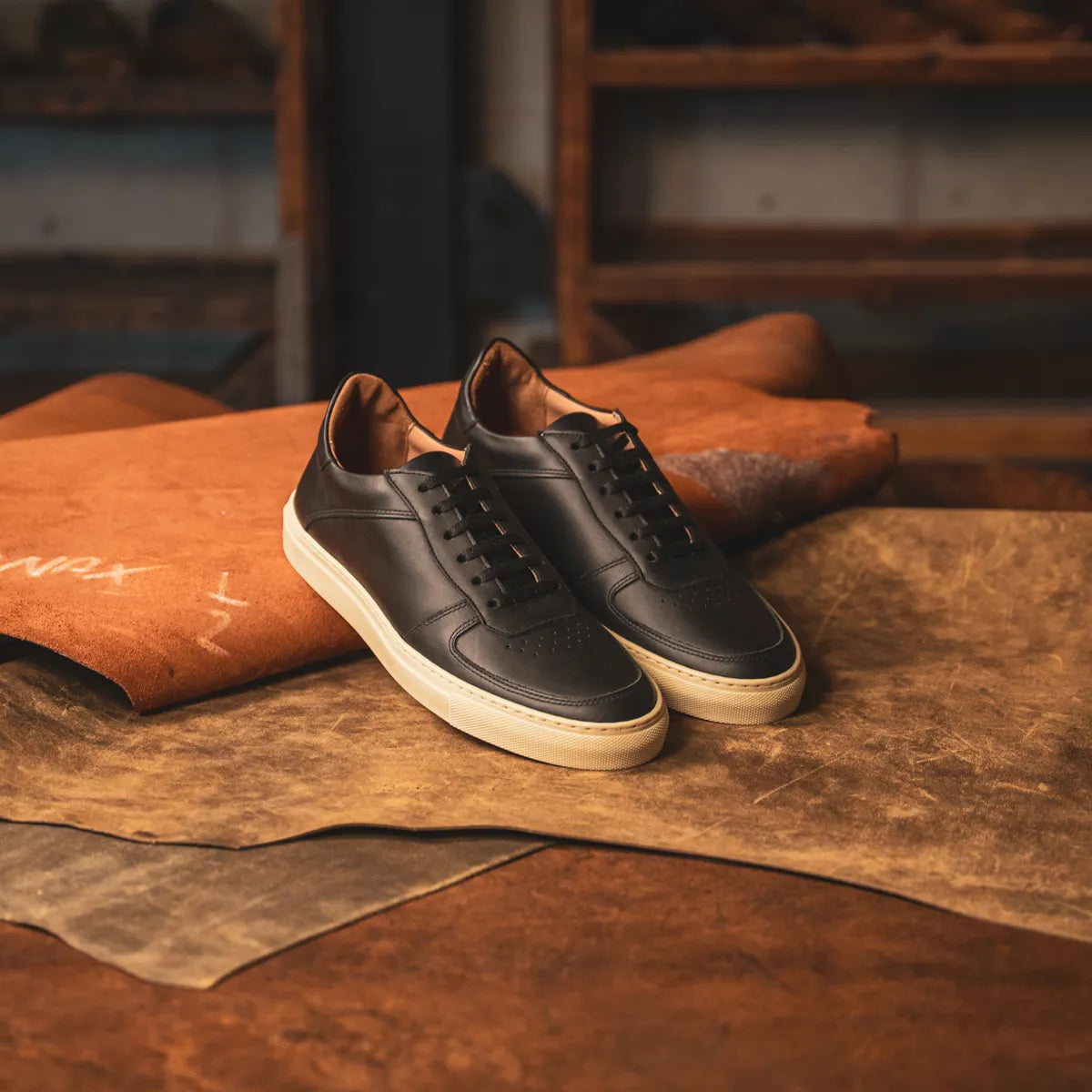 DIDSBURY // BLACK-Men's Casual