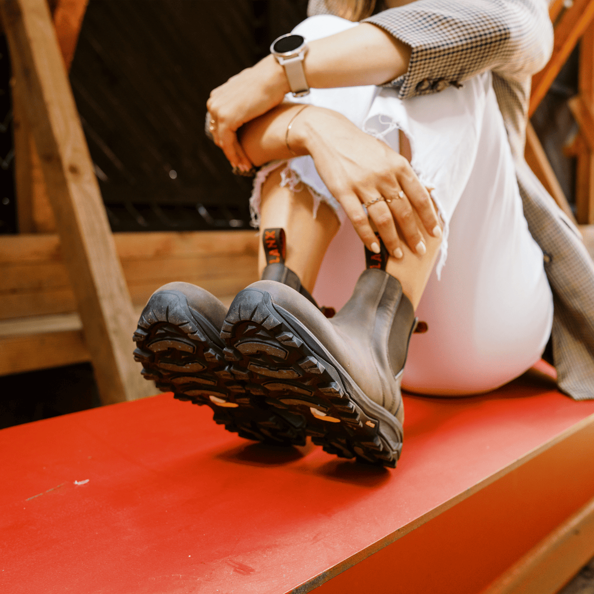 ELSWICK / BROWN DISTRESSED-Women’s Outdoor | LANX Proper Men's Shoes