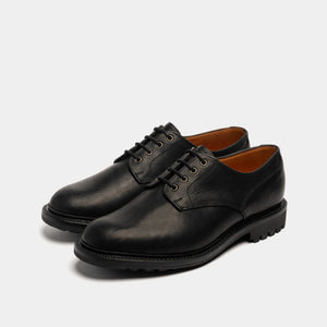 HALE // BLACK
