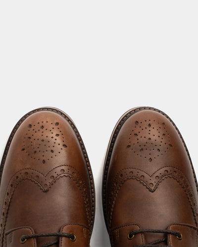 BAYLEY // CONKER DISTRESSED-Men's Boots | LANX Proper Men's Shoes