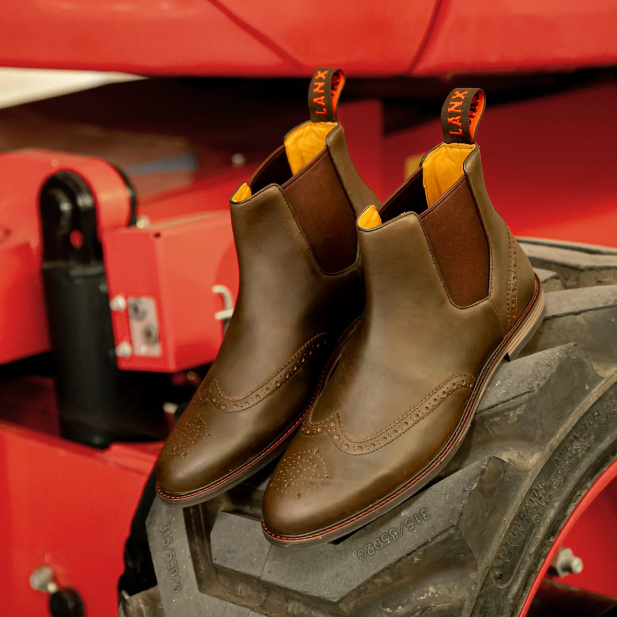 MITTON // GRFC BROWN DISTRESSED-Men's Chelsea