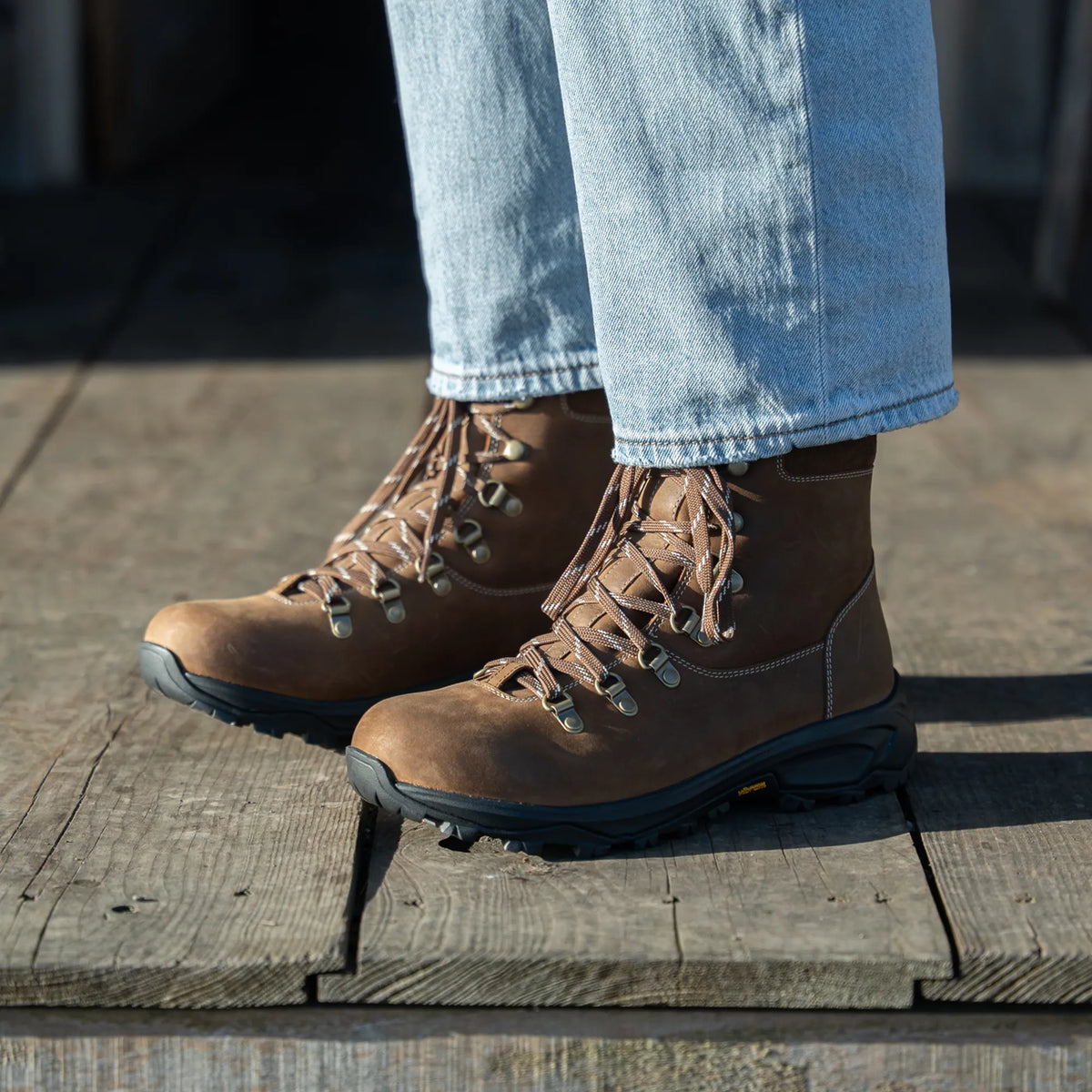 OGDEN / ACACIA DISTRESSED-Women’s Outdoor