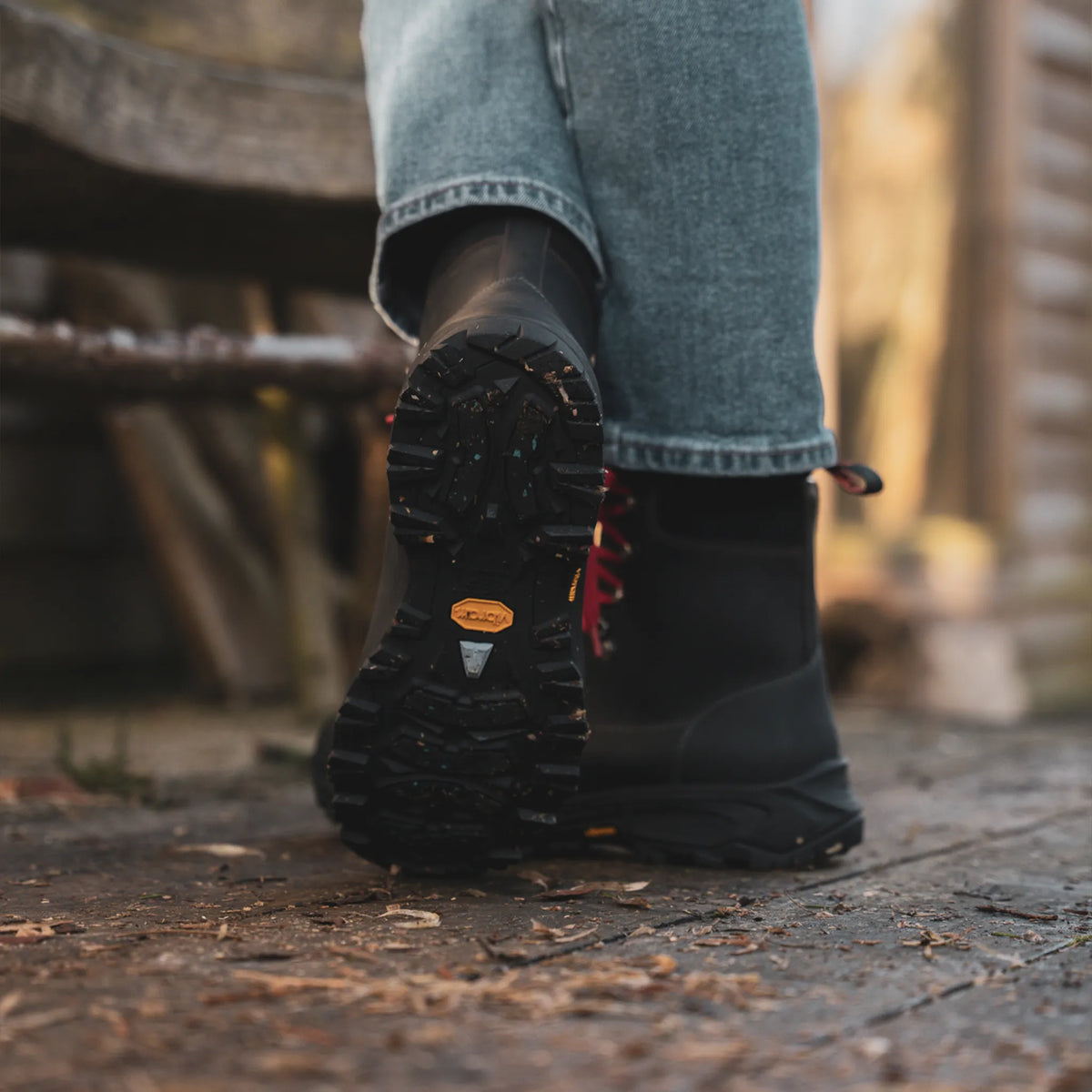 OGDEN / MATT BLACK-Women’s Outdoor
