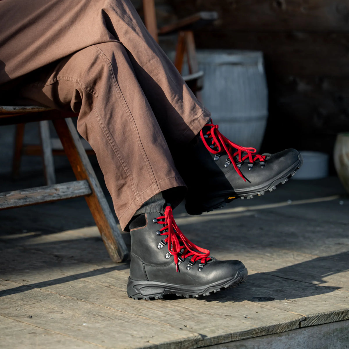 OGDEN / MATT BLACK-Women’s Outdoor