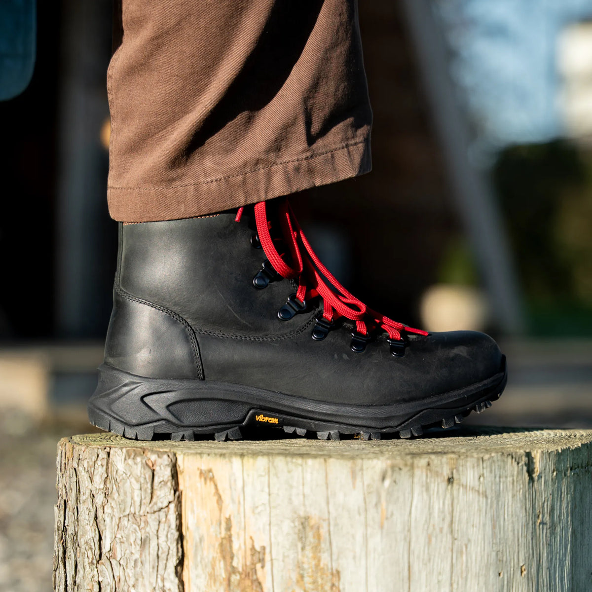 OGDEN / MATT BLACK-Women’s Outdoor