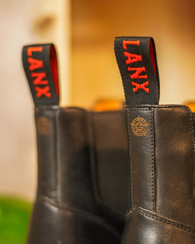 REED / BLACK-Women’s Chelsea | LANX Proper Men's Shoes