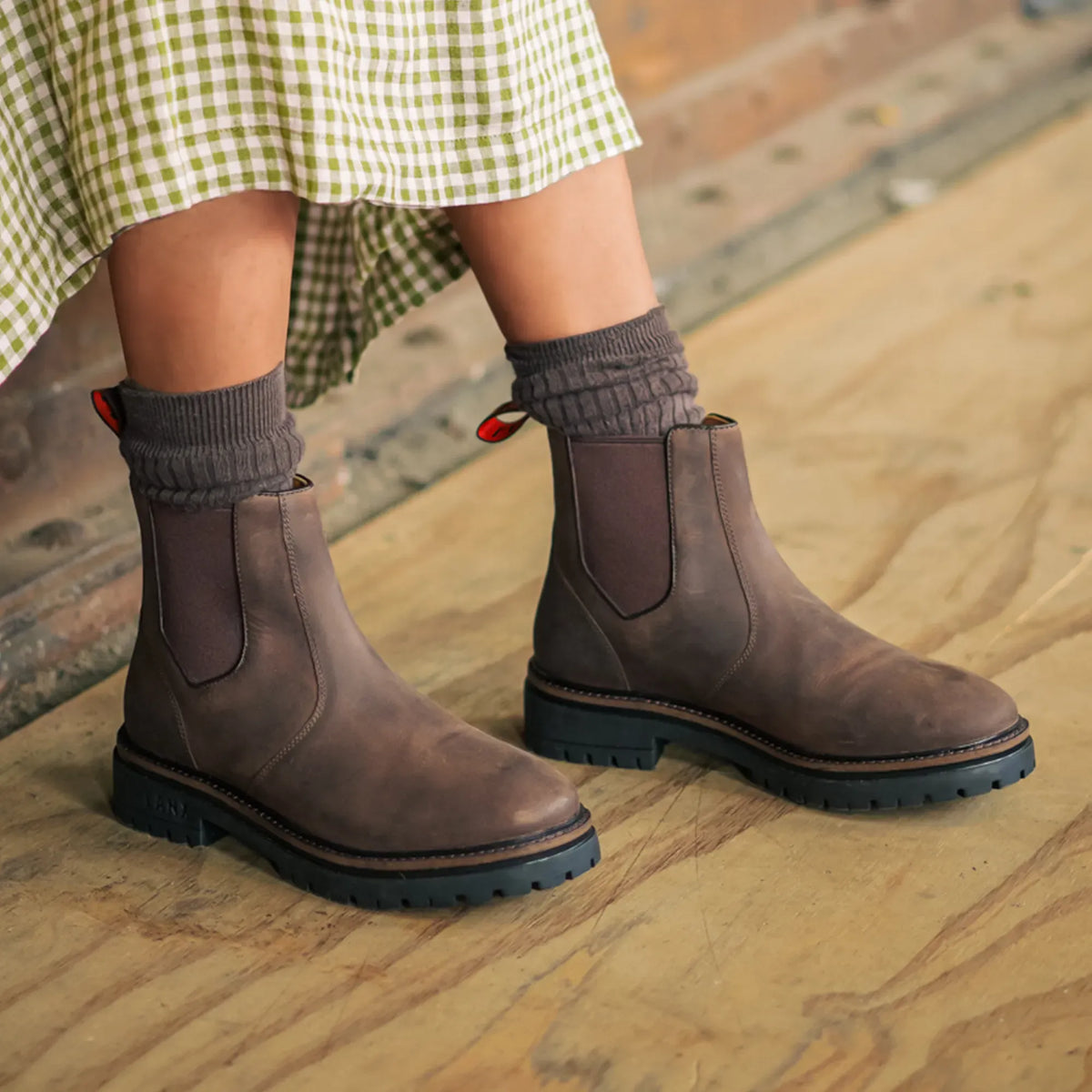REED / BROWN-Women’s Chelsea | LANX Proper Men's Shoes