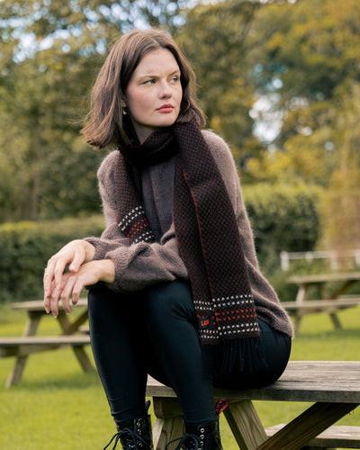 SALTERFORTH / BROWN-Scarf
