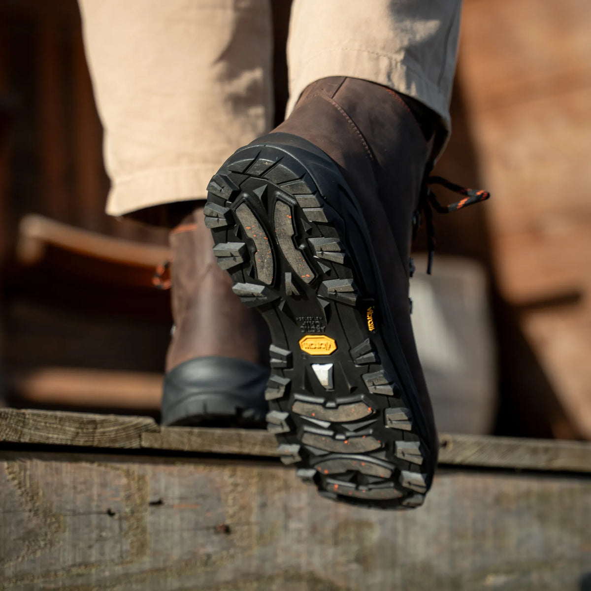 TWISTON // BROWN DISTRESSED-Men's Outdoor