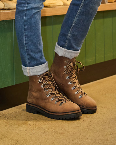 WHALLEY / ACACIA DISTRESSED-Women’s Boots