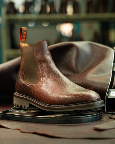 WISWELL // COGNAC GRAINED-Men's Chelsea